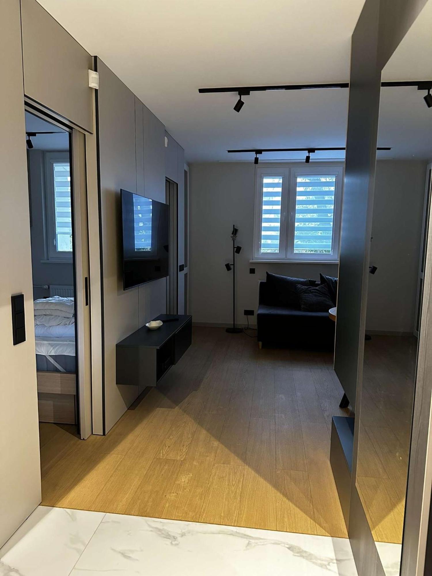 Apartament- Metro Trocka Varsóvia Exterior foto